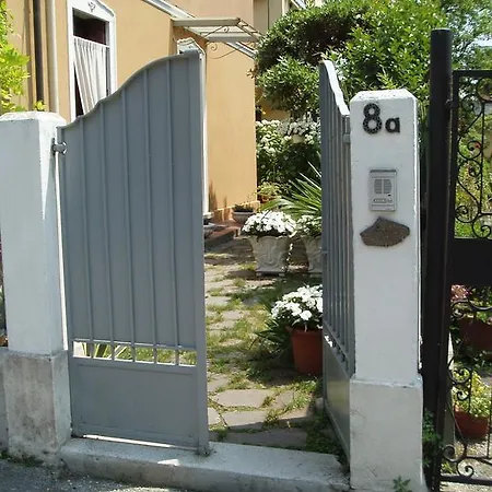 Perla Bed & Breakfast