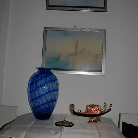 Bed & Breakfast Perla Benátky – Lido
